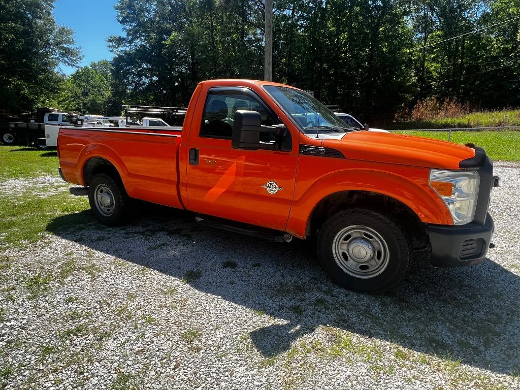 2013 Ford F-250 Super Duty XL's photo