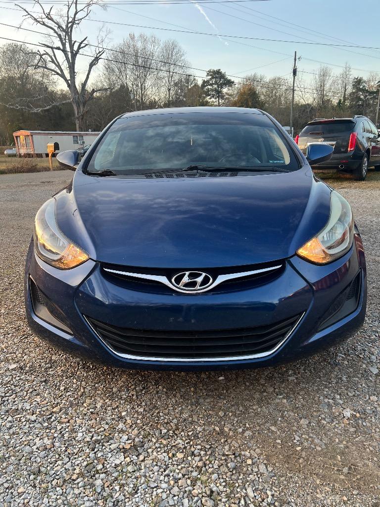 2016 Hyundai Elantra SE's photo